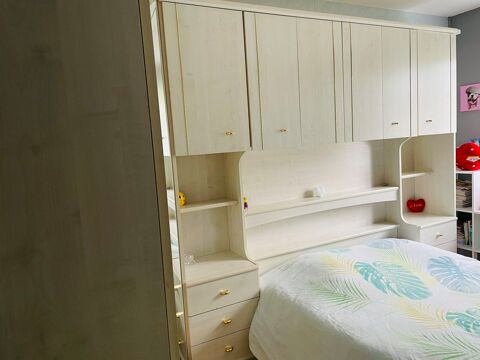 Chambre pont avec armoire attenante 280 Monnaie (37)