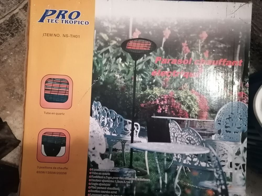 NEUF PARASOL CHAUFFANT ELECTRIQUE Jardin