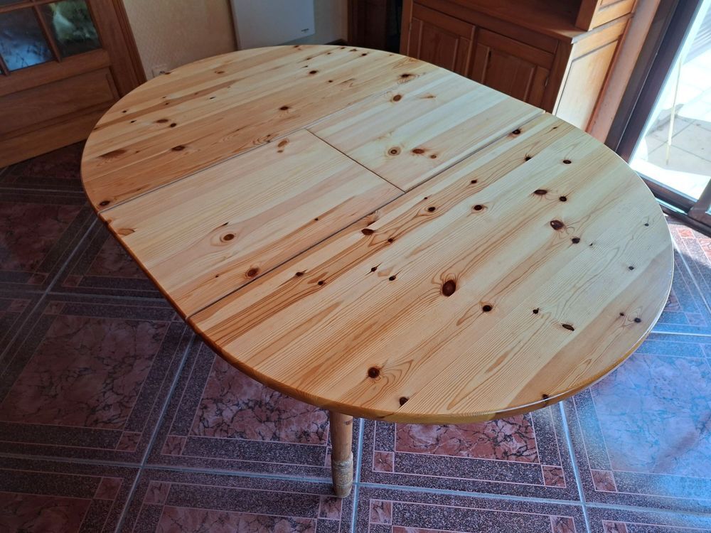 TABLE DE CUISINE/S&Eacute;JOUR RONDE, EN PIN MASSIF, AVEC RALLONGE Meubles