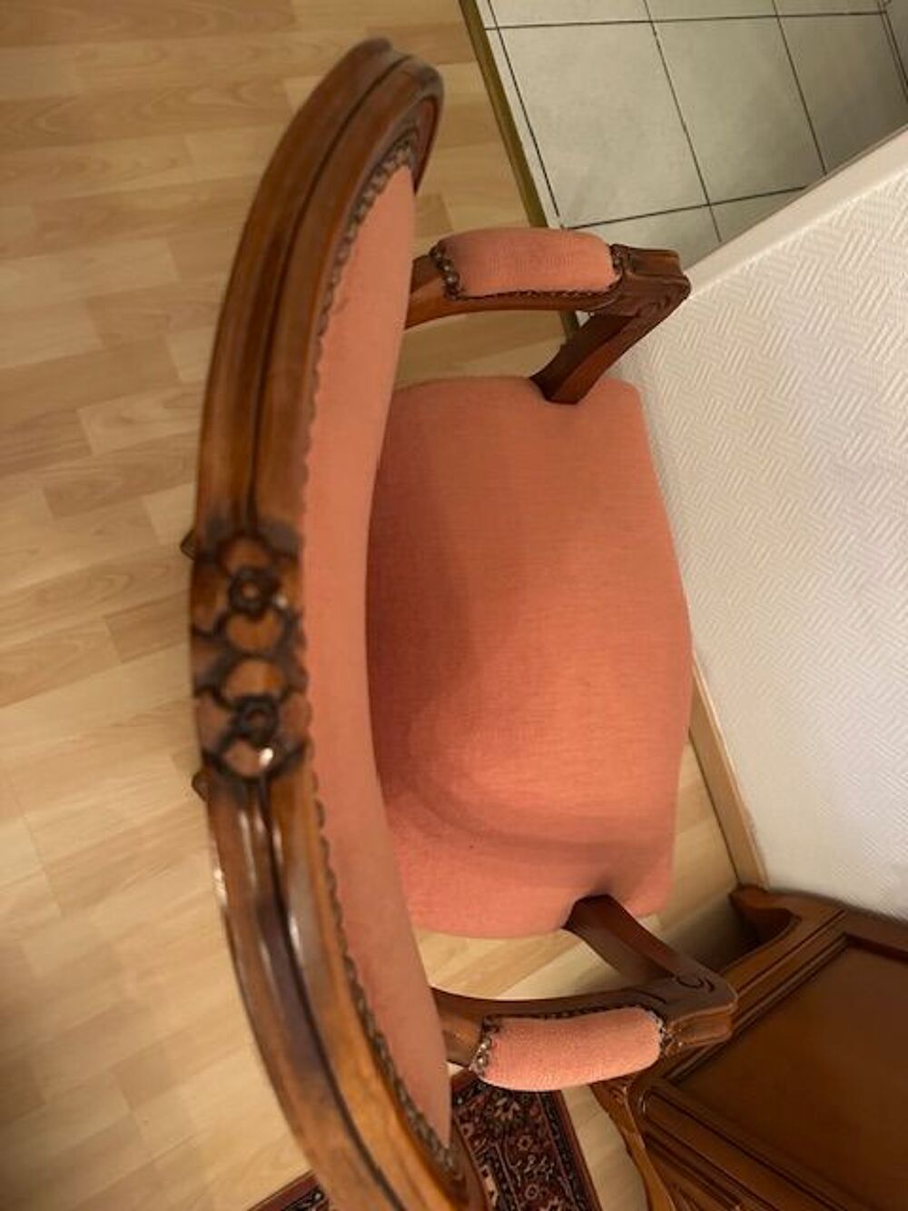 Fauteuil Style LOUIS XV finition Bois Merisier comme Neuf Meubles