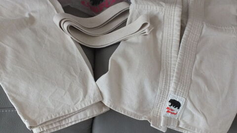 KIMONO DE JUDO ENFANT 120CM 15 �zanville (95)