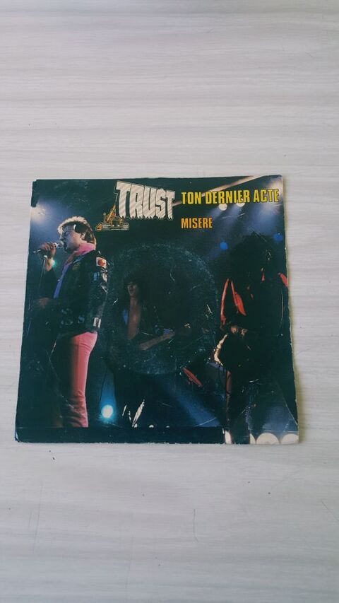 45 Tours TRUST Ton dernier acte 11 Sautron (44)