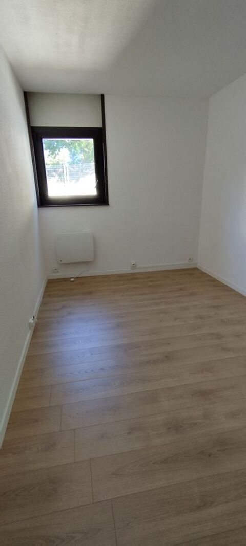  Appartement  vendre 4 pices 75 m