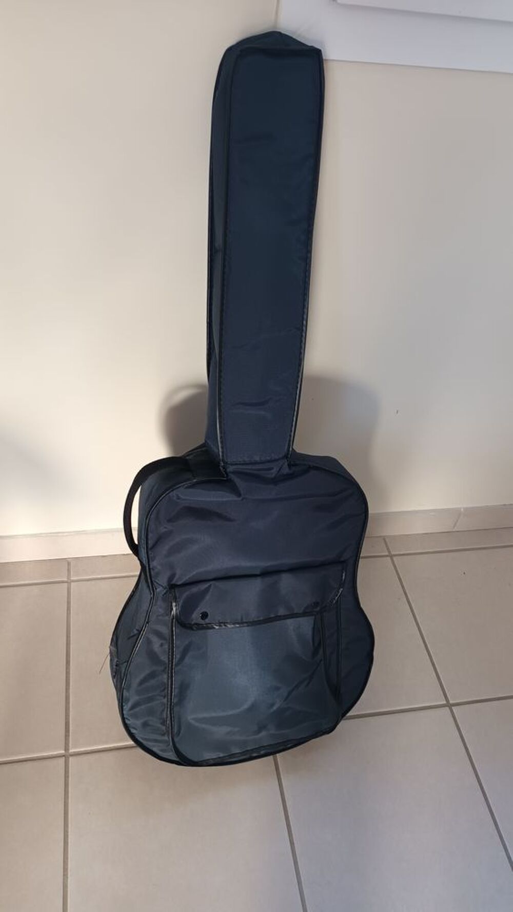 GUITARE CLASSIQUE Instruments de musique