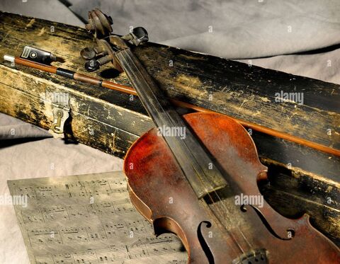 VIOLONCELLE   1 SAXO selmer 1000 Paris 2 (75)