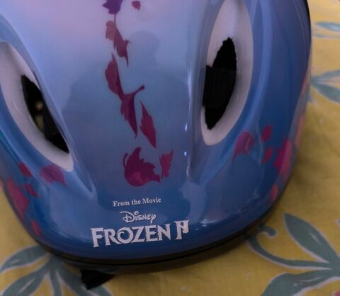 Casque frozen enfant taille 52/56 (s) 8 Colmar (68)