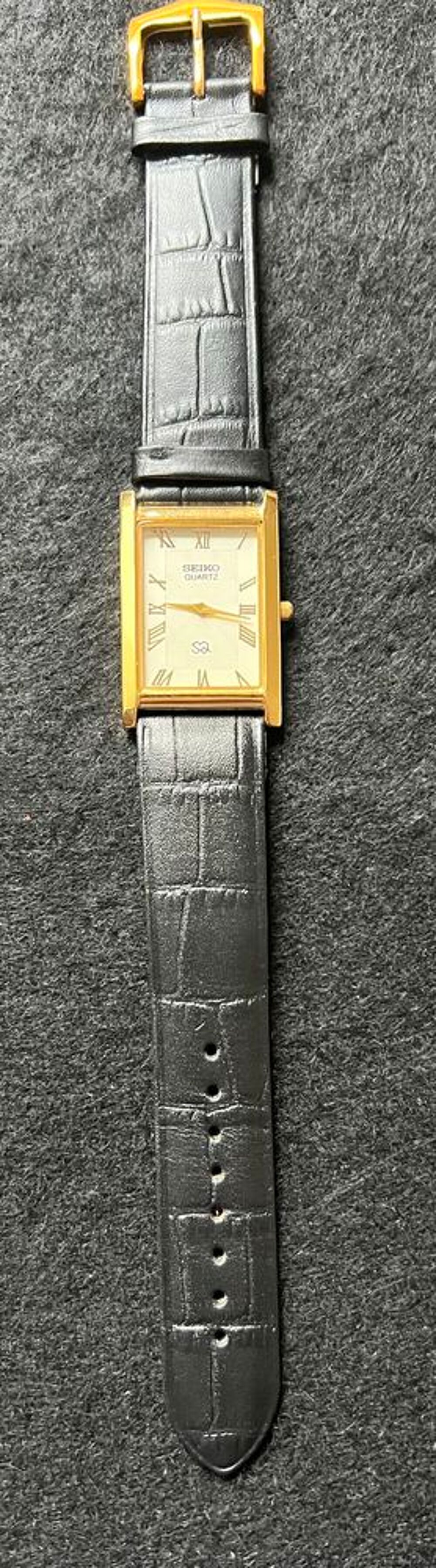Montre vintage hommage Seiko Tank neuve Bijoux et montres