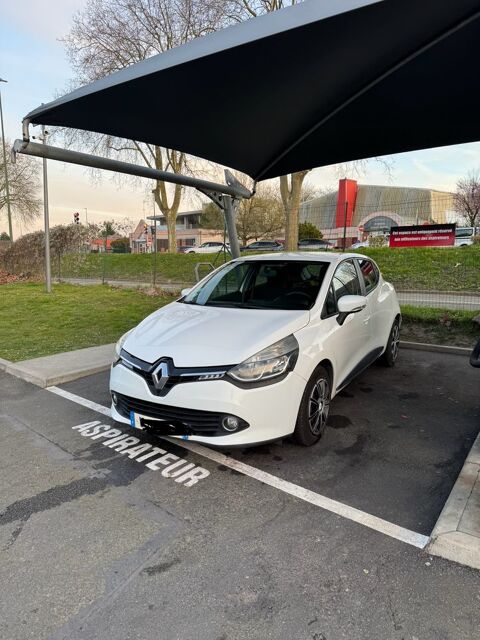 Renault Clio IV CLIO IV SOCIETE DCI 90 ECO2 AIR 90G 2015 occasion Chelles 77500