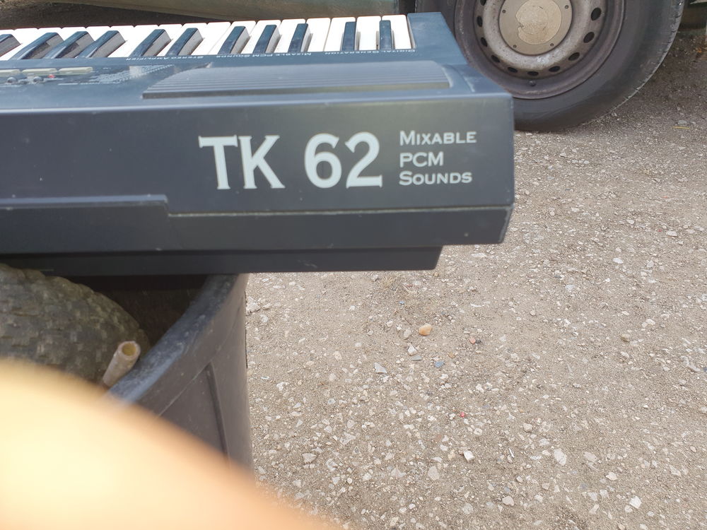 Synth&eacute;tiseur FARFISA TK62 Instruments de musique