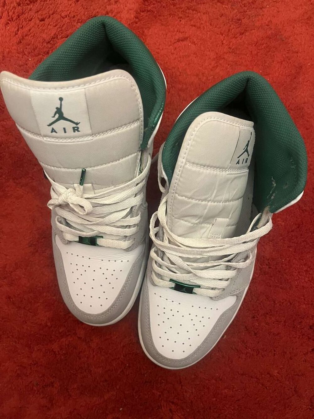 Air Jordan 1 mid / Vert et blanc Chaussures