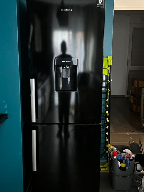 Réfrigérateur combiné congélateur Samsung  300 Meyzieu (69)