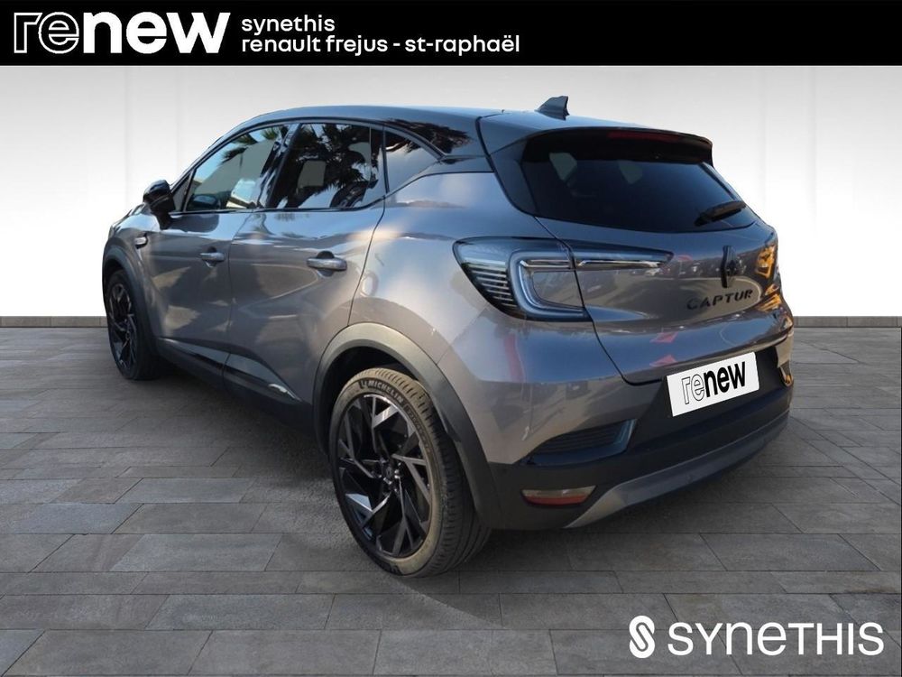 Captur E-Tech full hybrid 145 ch esprit Alpine 2025 occasion 83600 Fr&eacute;jus