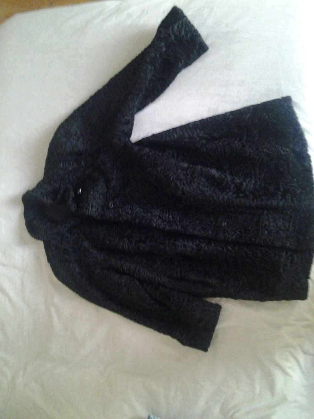 MANTEAU FAIT MAIN EN ASTRAKAN D OCCASION Vtements