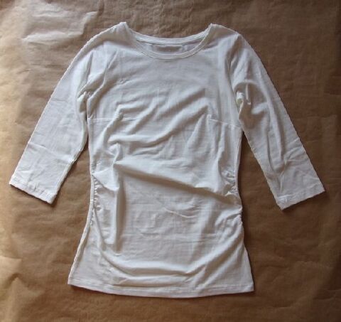 Tee shirt en taille S 4 Montaigu-la-Brisette (50)