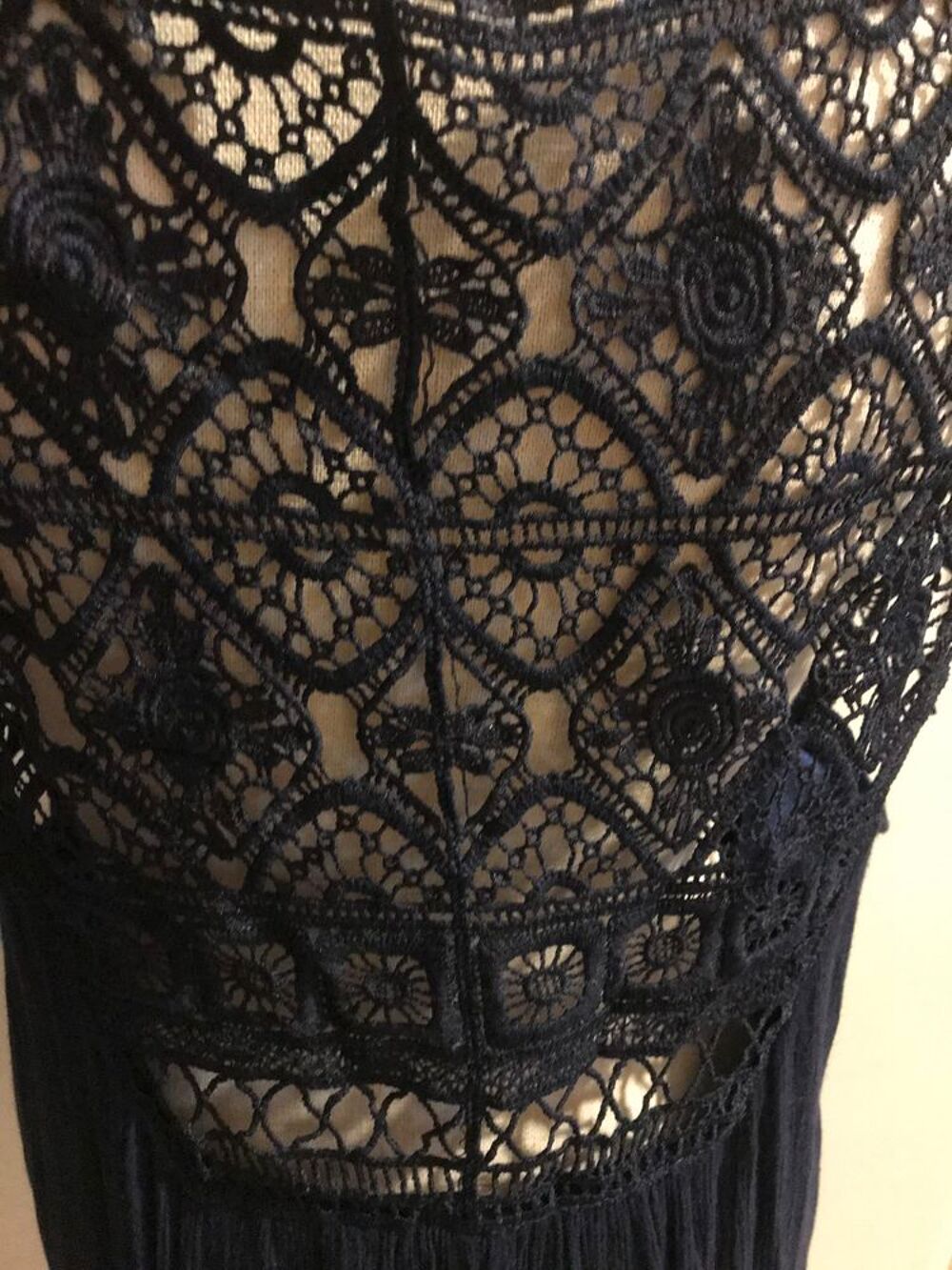 robe marine avec plastron dentelle T. 38/40 Vêtements