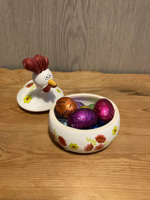 Poule/Cocotte décorative vide-poche ou boite-à-bonbons 7 Pescadoires (46)