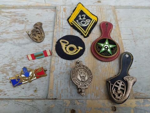 Lot Insignes Pucelles 17ème Chasseurs Afrique du Nord Algéri 38 Loches (37)