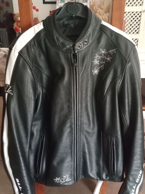 Blouson moto femme 35 Villers-Bretonneux (80)