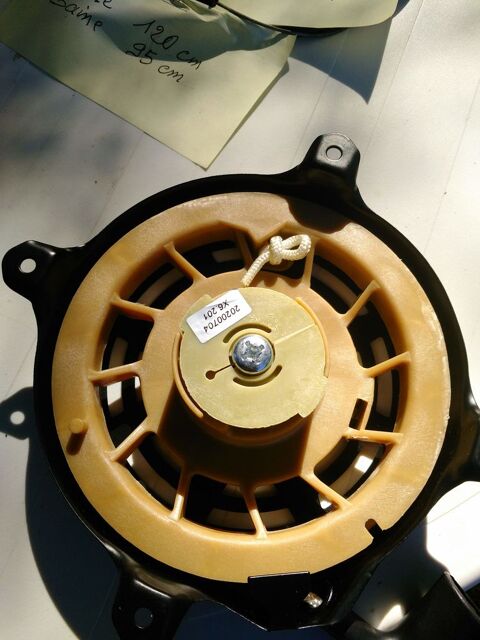 LANCEUR DE DEMARRAGE TONDEUSE BRIGGE&STRATTON 12 Moragne (17)