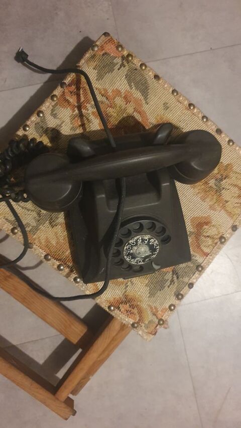 Telephone bakelite 50 Cendras (30)