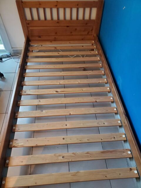 Lit une place Ikea 70 Marseille 8 (13)