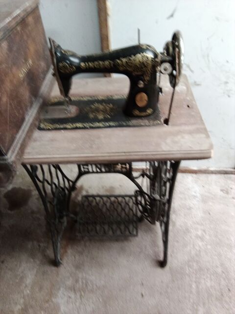 machine  a coudre SINGER 50 Savigny-sur-Braye (41)