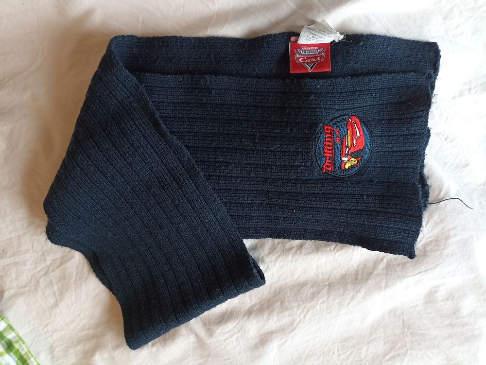 &Eacute;charpe Cars Disney Pixar Vêtements enfants