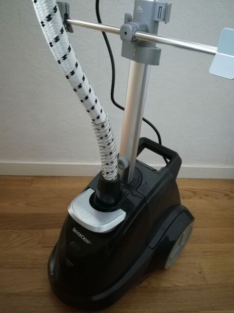 Defroisseur vapeur vertical Silver Crest 50 Talant (21)