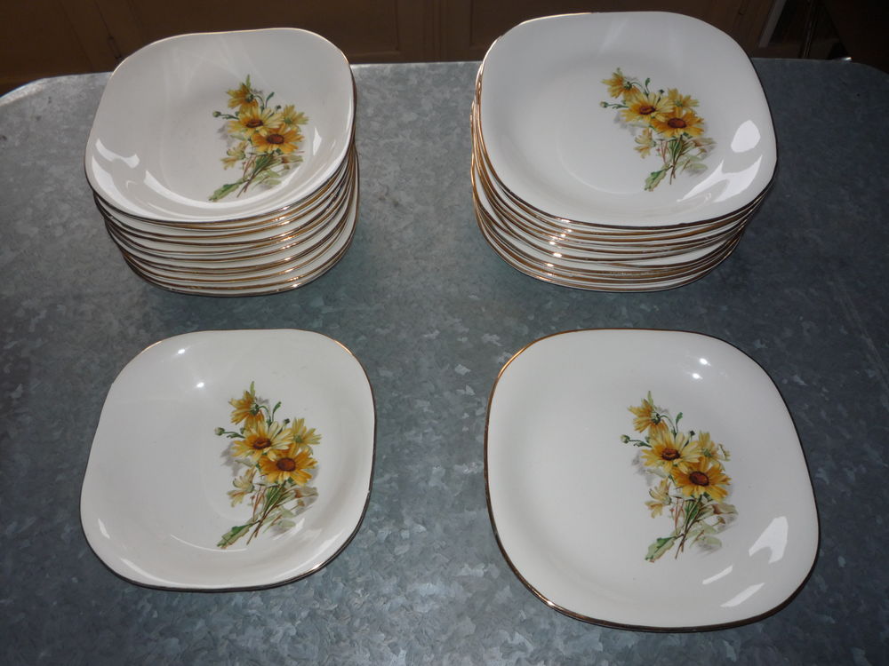 Service de table Gien France Fleurs jaunes marguerite Cuisine