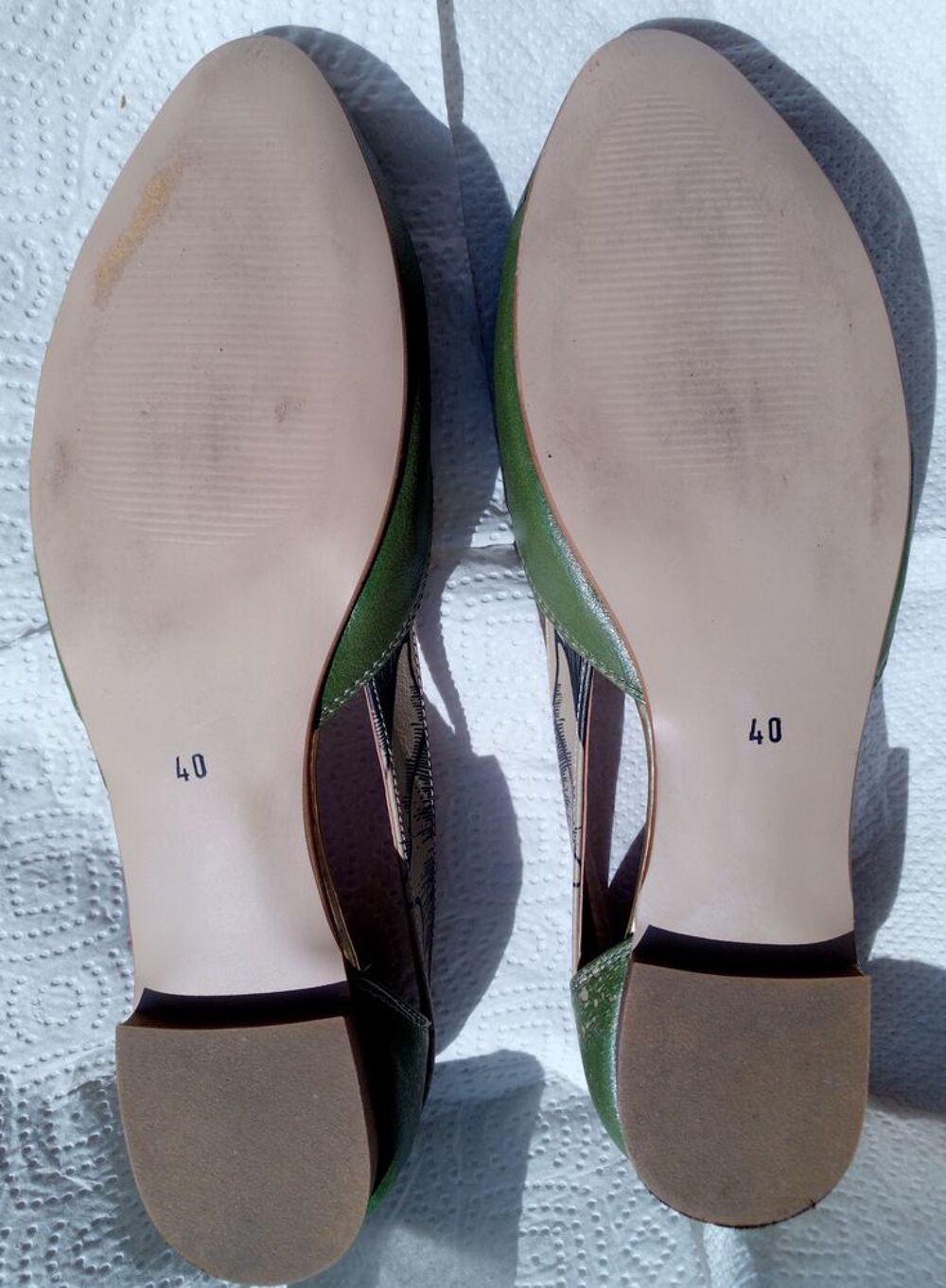 Ballerines lat&eacute;rales ouvertes ? T.40 Chaussures