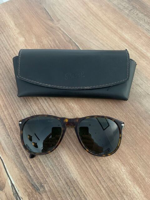 Lunette de soleil homme     Persol    60 Saleilles (66)