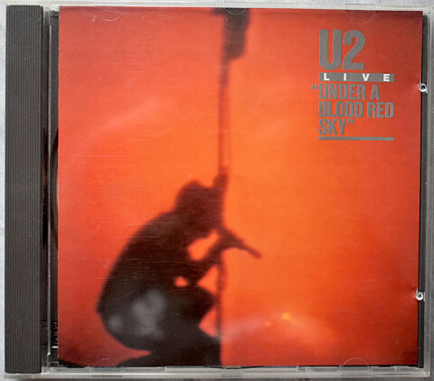 CD U2 ? Under A Blood Red Sky (Live) 15 Poissy (78)