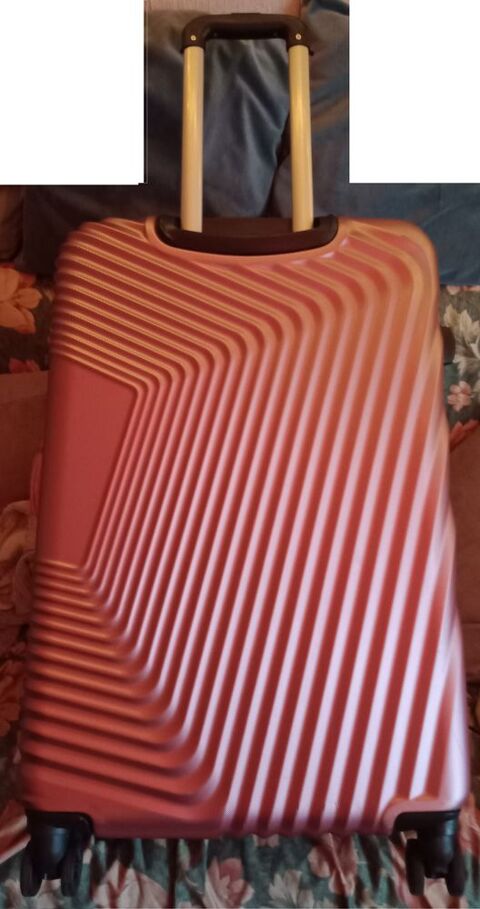 valise l�g�re 70 x 45 - h 29 cm 20 Beauchamp (95)