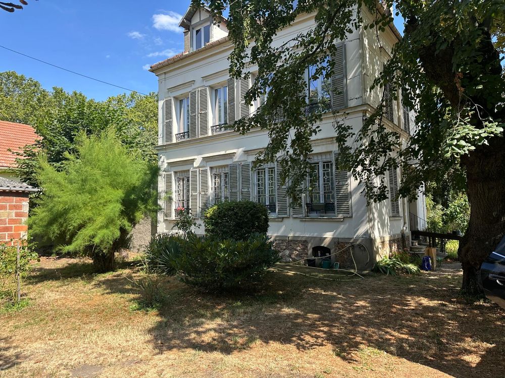 à vendre  Propriété/château Épinay-sur-Seine (93800)