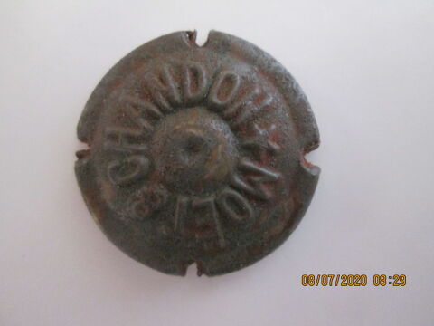 Capsule de champagne 8 �pernay (51)