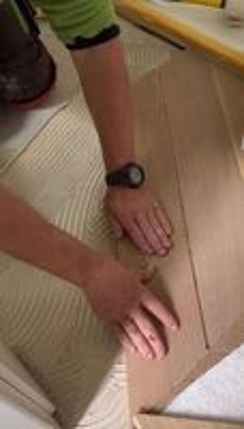   poseur parquet 