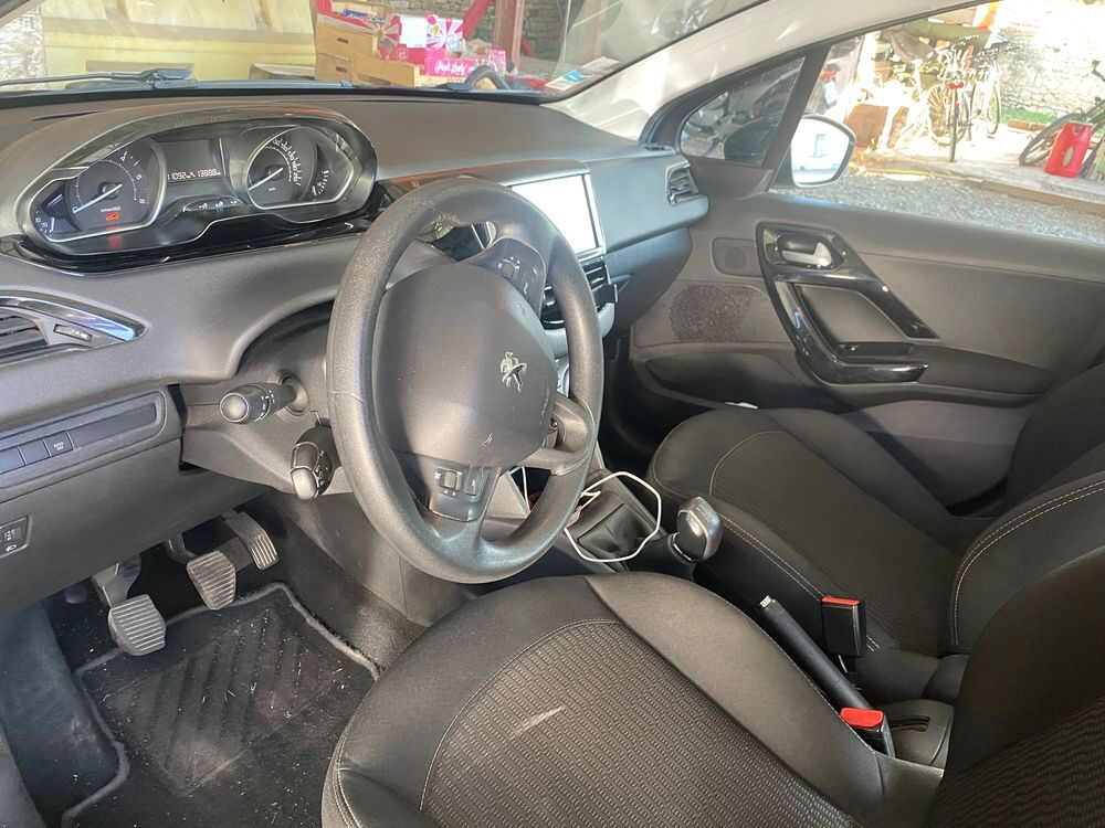 208 BlueHDi 100 S&S BVM6 Active 2019 occasion 63260 Aigueperse
