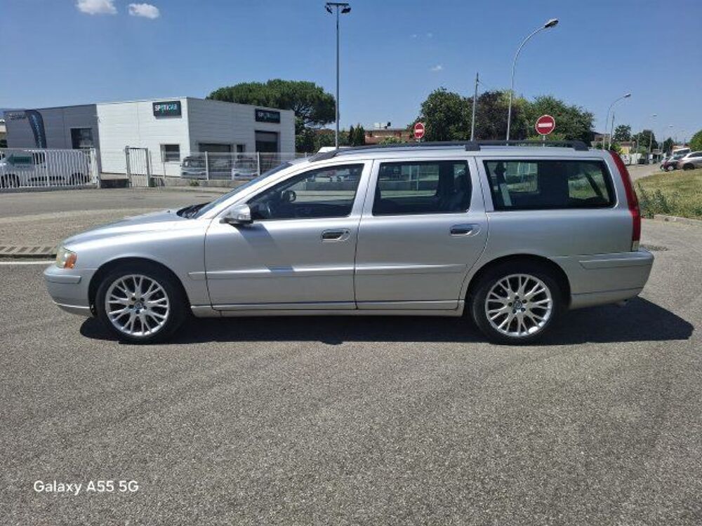 V70 D5 185 Momentum Geartronic A 2006 occasion 69320 Feyzin