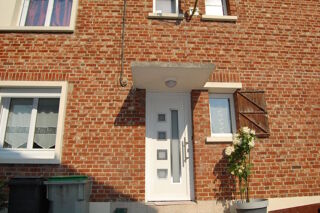  Maison  vendre 8 pices 145 m