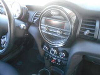 One Hatch 3 Portes 102 ch 2015 occasion 73420 Drumettaz-Clarafond