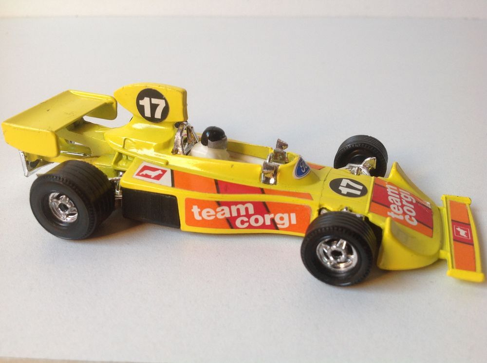 HESKETH-FORD 308 CORGI &Eacute;CHELLE 1/36 Envoi Possible
