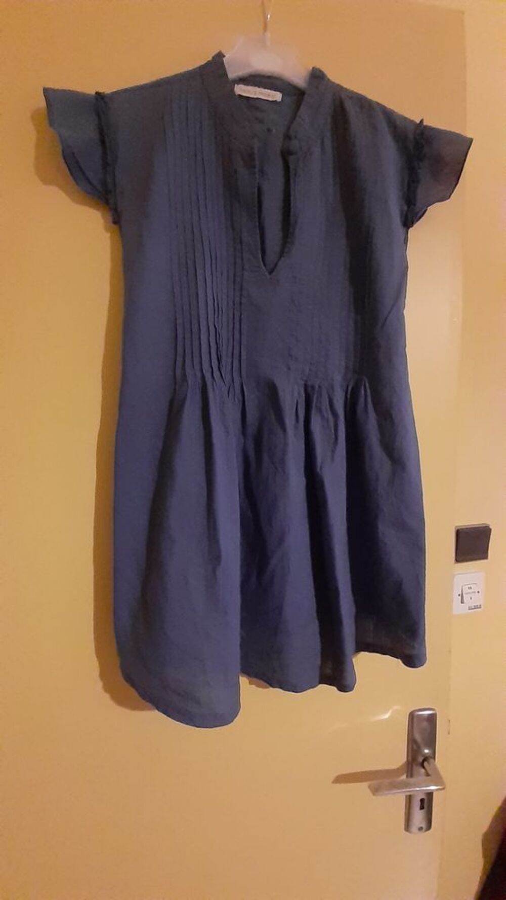 Chemisier bleu, manches courtes taille M/L Vêtements