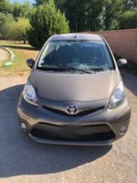 Aygo 1.0 VVT-i Dynamic 2014 occasion 82410 Saint-Etienne-de-Tulmont