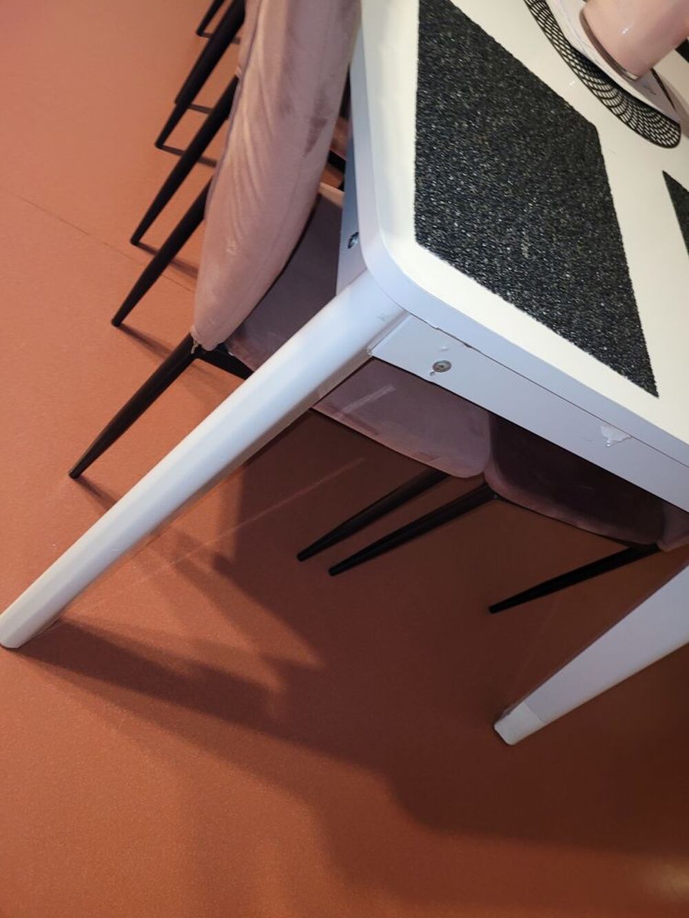 Table de salle &agrave; manger Meubles