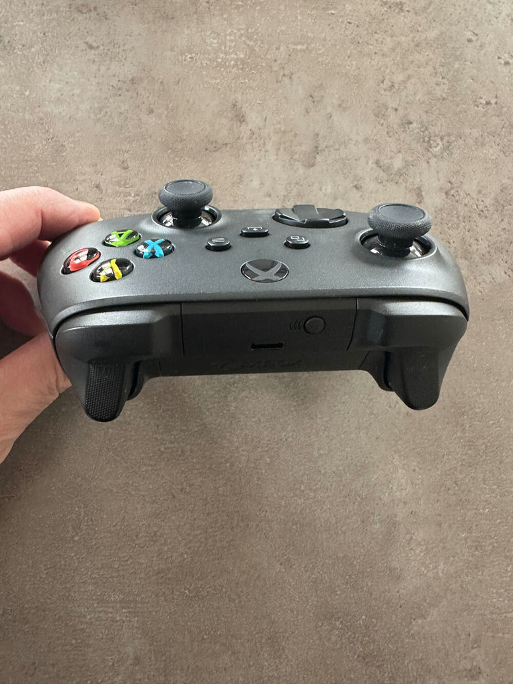 MANETTE SANS FIL CARBON BLACK XBOX Consoles et jeux vidéos