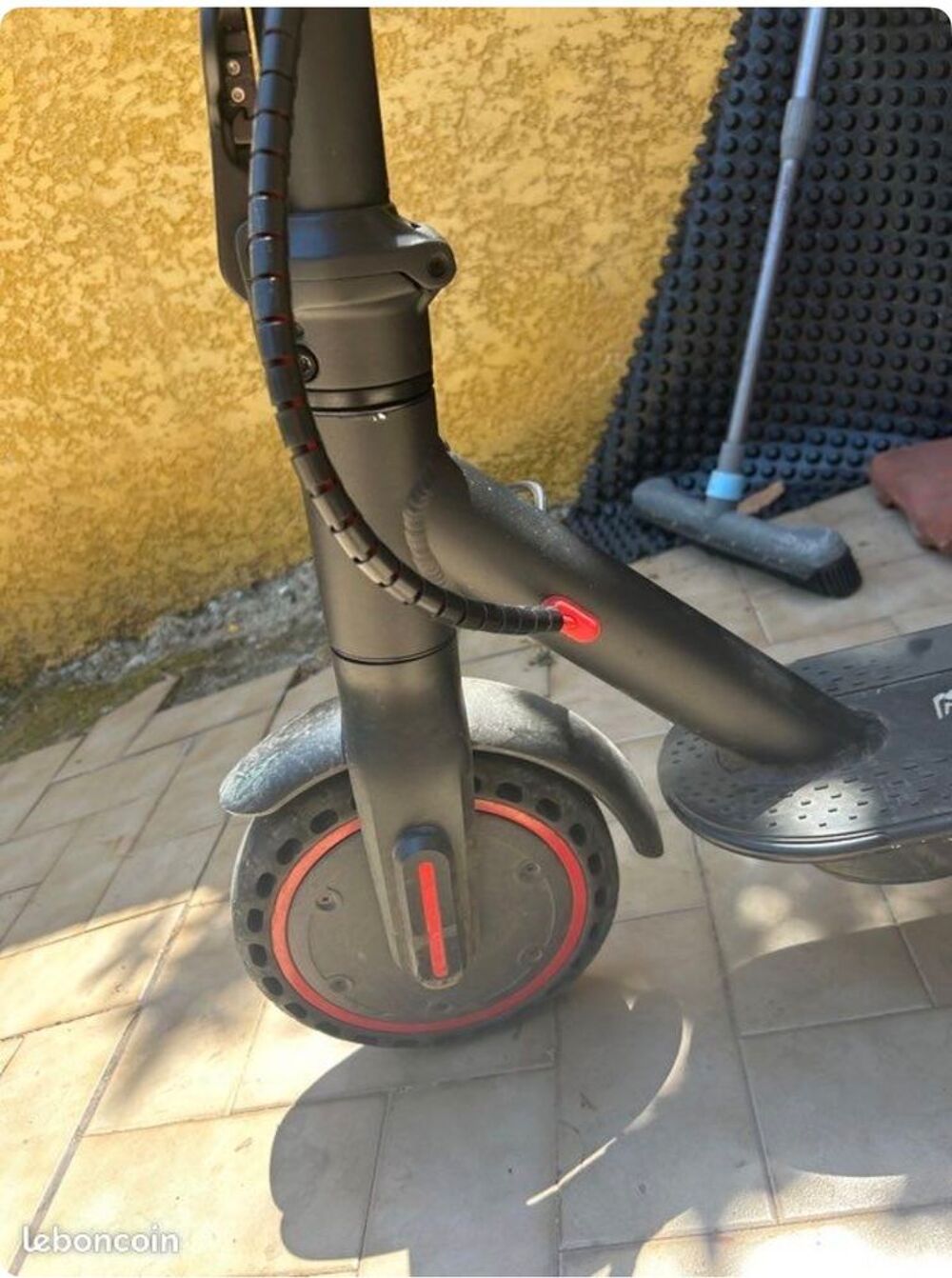 Trotinette &eacute;lectrique Sports