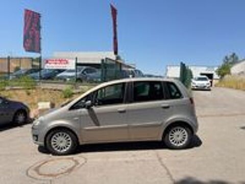 Musa 1.3 Multijet 16v 90 ch Platino 2009 occasion 34690 Fabr&egrave;gues