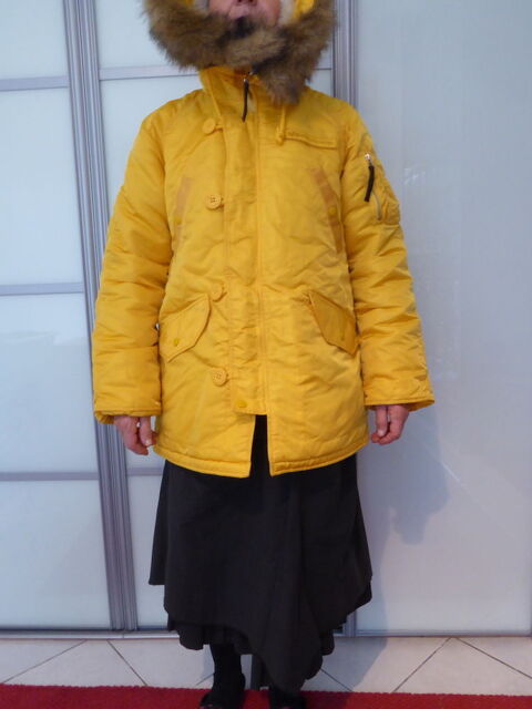 Alpha industries en parfait �tat taille M 120 Bi�vres (91)