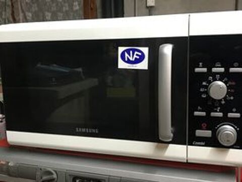 FOUR COMBINE FOUR ET MICRO-ONDES 90 La C�te-Saint-Andr� (38)