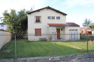  Maison  vendre 6 pices 82 m